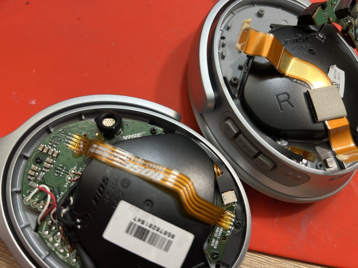 Wymiana okablowania w słuchawkach Bose QC35 - naprawa AudioLabs.pl